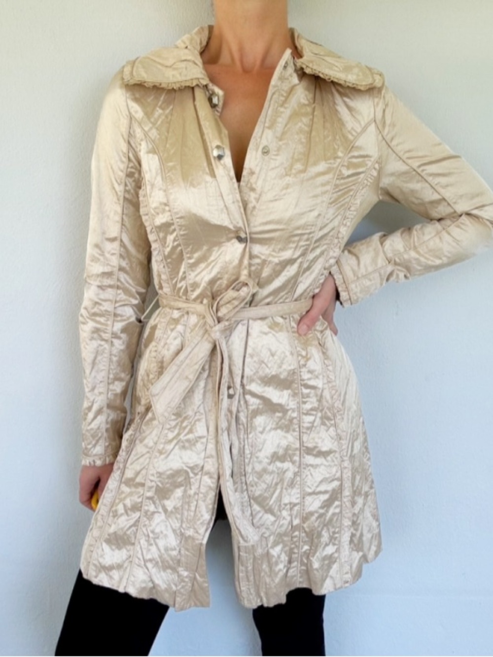 Laundry by Design metallic champagne gold satin crinkle crepe trench coat XS